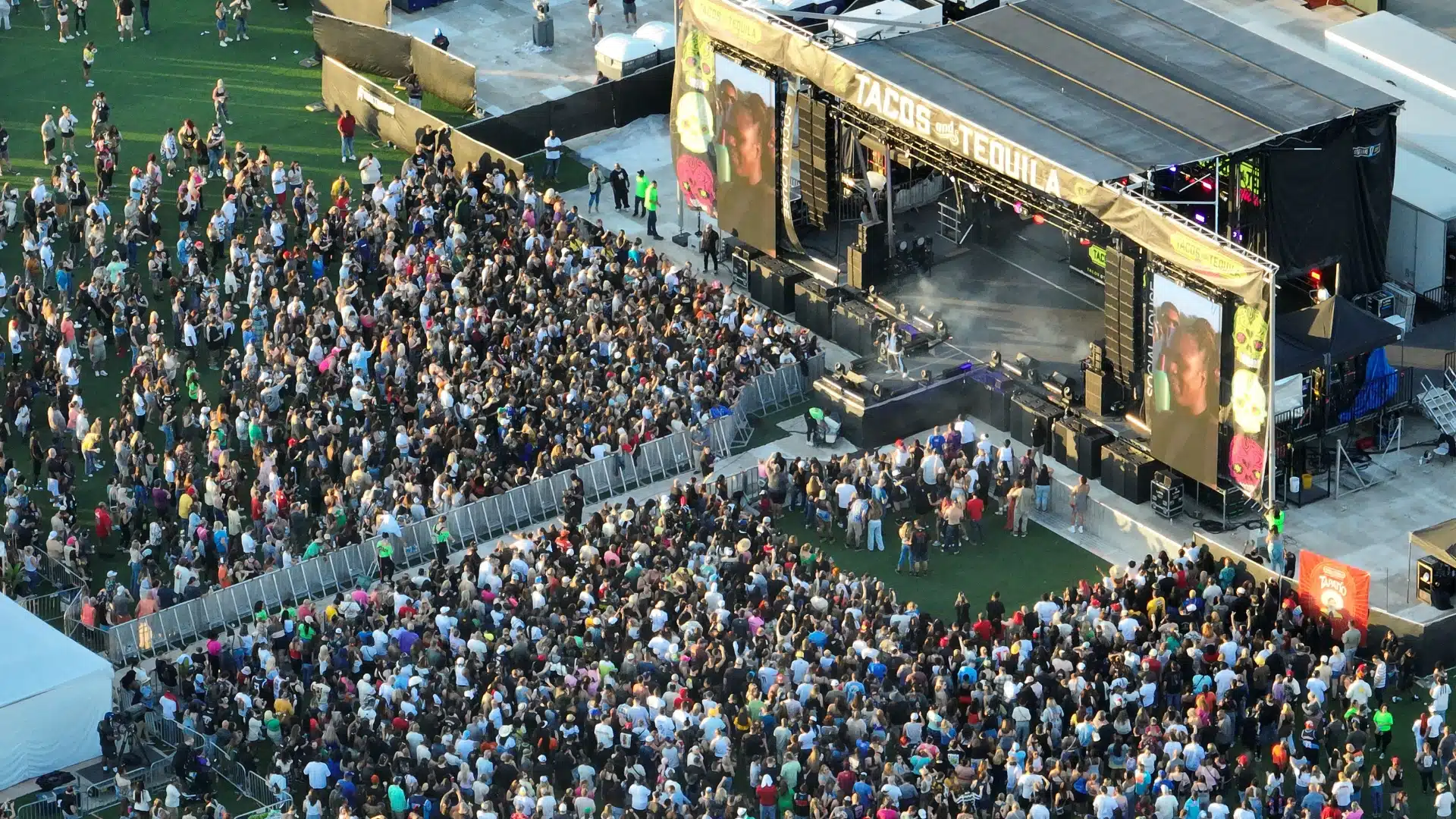 best-festivals-in-north-america-cleveland-tacos-and-tequila-aerial-view-crowd